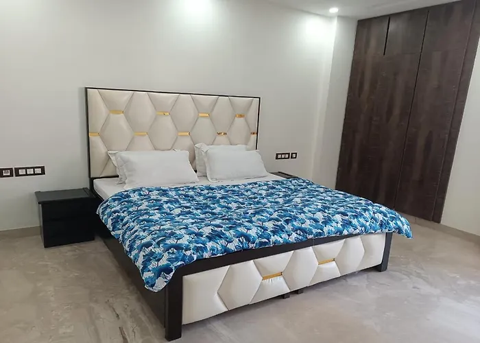 Mintstar Apartment And Suites, East Of Kailash